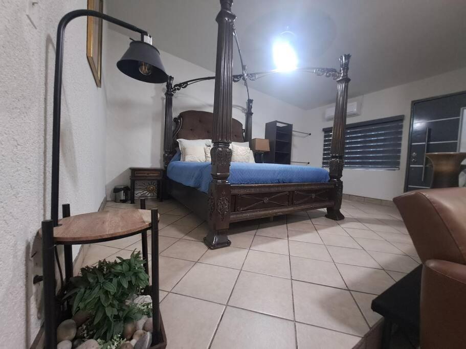 Estudio Del Real * Tijuana